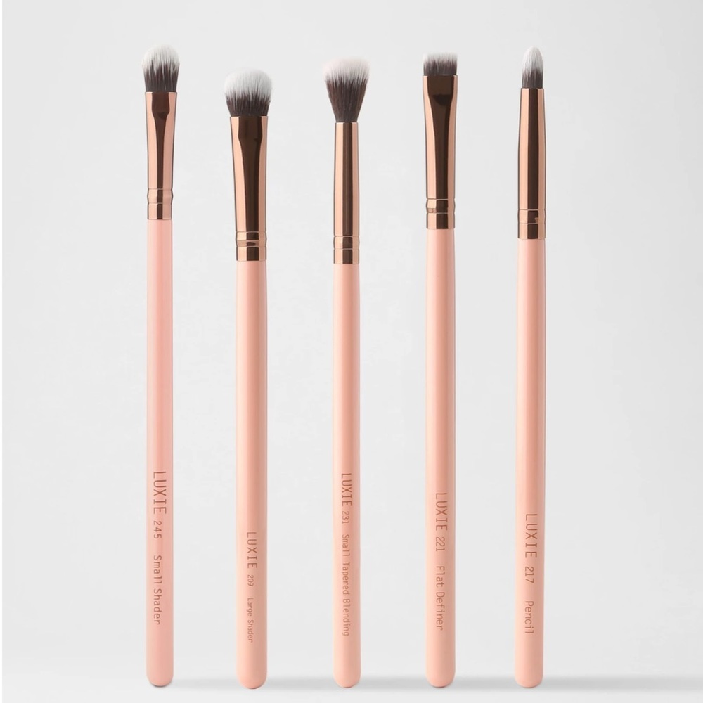✨ LUXIE EYECONIC EYE SET - ROSE GOLD ✨